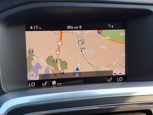2017 Volvo V60 Cross Country