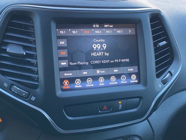 used 2022 Jeep Cherokee car, priced at $20,386