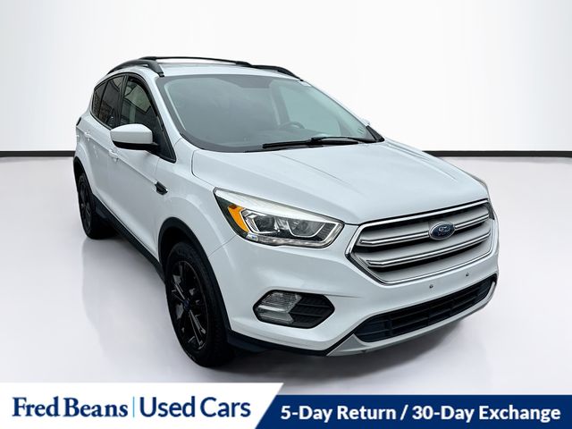 Oxford White 2018 Ford Escape SUV / Crossover All-Wheel Drive 6-Speed Automatic