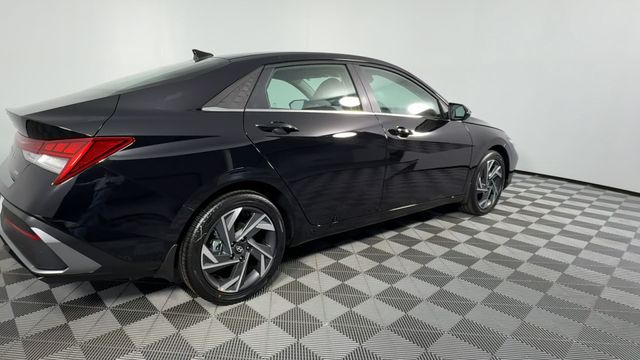 New 2025 Hyundai Elantra Hybrid For Sale in Indianapolis, IN