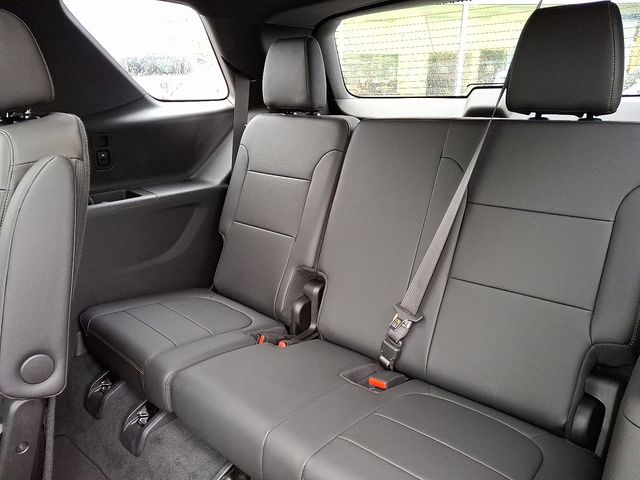 2022 Chevrolet Traverse LT Leather photo