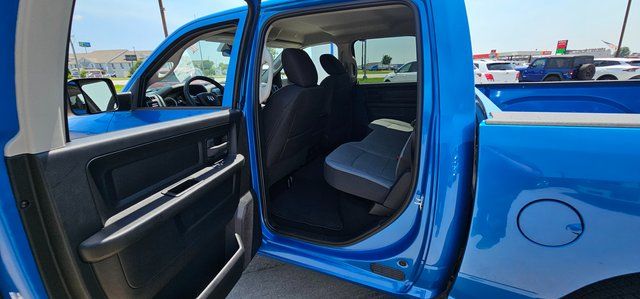 2024 Ram 1500 Classic Tradesman 48