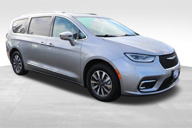 2021 Chrysler Pacifica Hybrid Limited 19