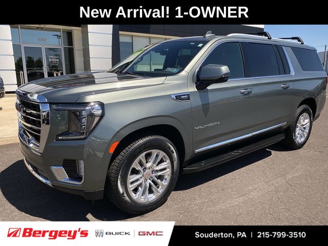 Frosted Pine Metallic 2023 GMC Yukon XL SLT 4WD SUV / Crossover Four-Wheel Drive