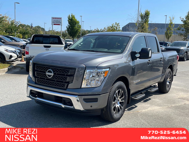 2024 Nissan Titan SV 5