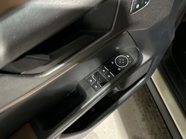 Certified Used 2025 Beige Ford Outer Banks image 17