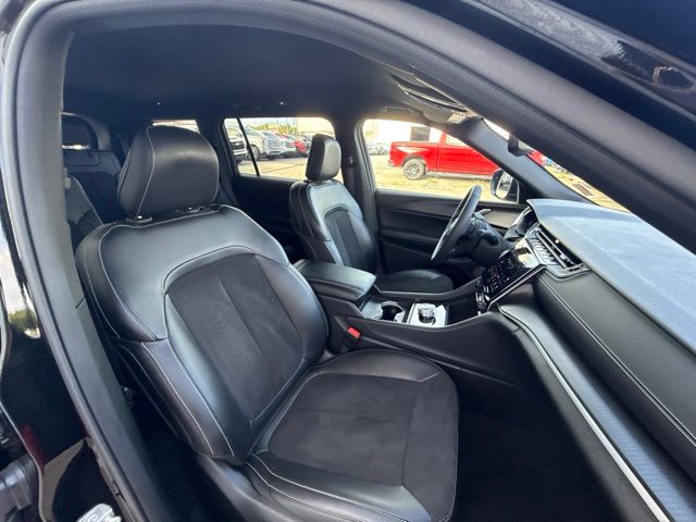 2024 Jeep Grand Cherokee L Altitude:46914A