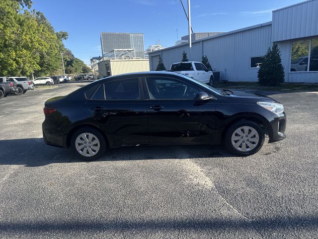 Used 2020 Black Kia LX image 4