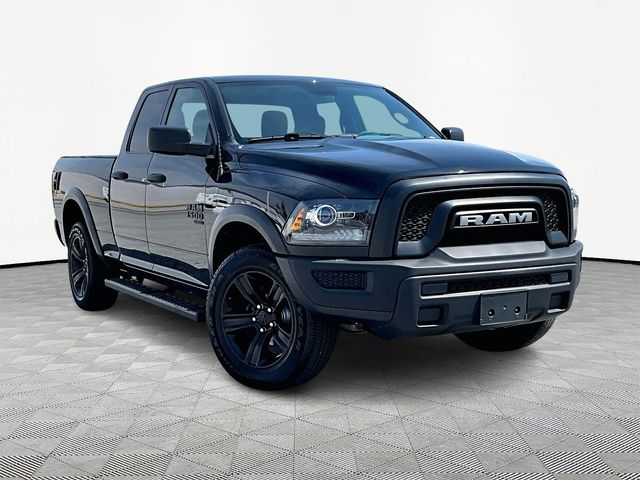 Diamond Black Crystal Pearlcoat 2022 RAM 1500 Classic Warlock Quad Cab 4WD Pickup Truck Four-Wheel Drive 8-Speed Automatic