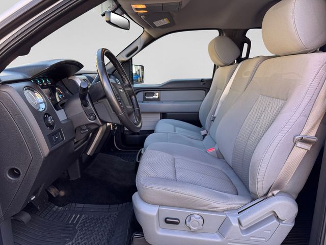 Used 2014 Oxford White Ford XLT image 10