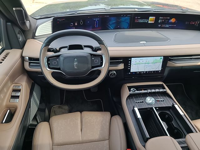 Used 2025 Lincoln Navigator SUV