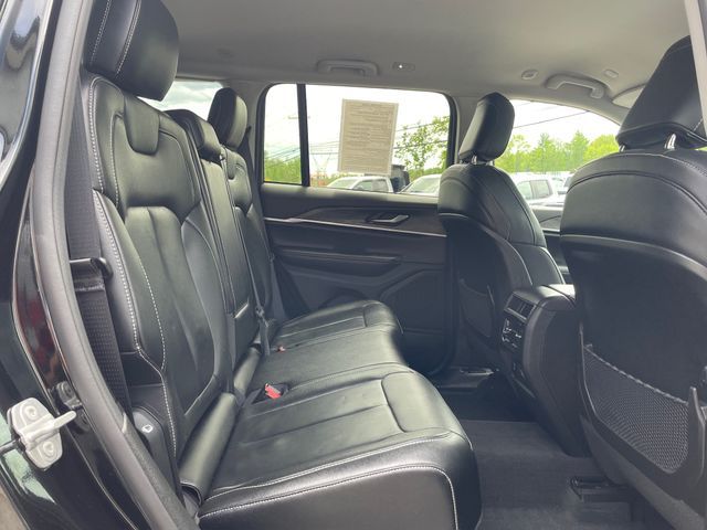 2023 Jeep Grand Cherokee Limited - Diamond Black Crystal Pearlcoat exterior view 15