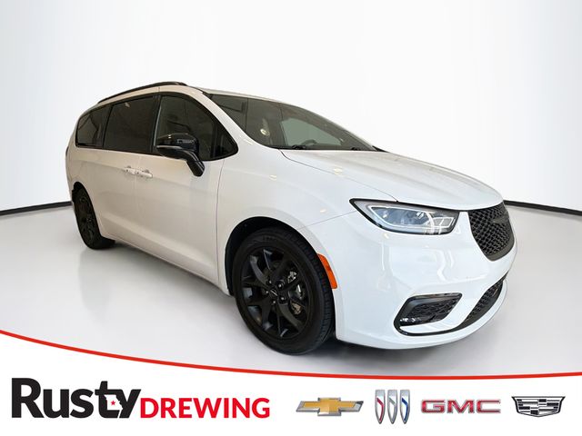 Bright White Clearcoat 2025 Chrysler Pacifica Minivan Front-Wheel Drive 9-Speed Automatic