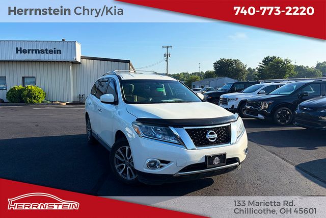 Pearl White 2016 Nissan Pathfinder SUV / Crossover Four-Wheel Drive Continuously Variable Transmission