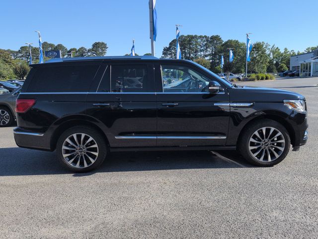 Used 2021 Black Lincoln Reserve image 2