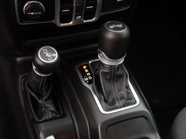 Used 2024 Jeep Wrangler SUV