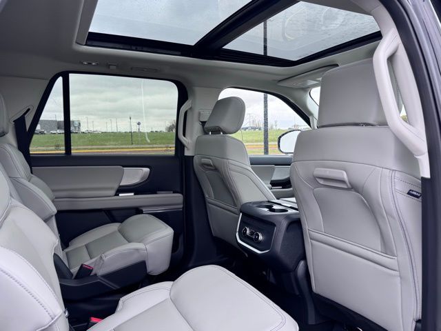 2025 Ford Expedition Active MAX