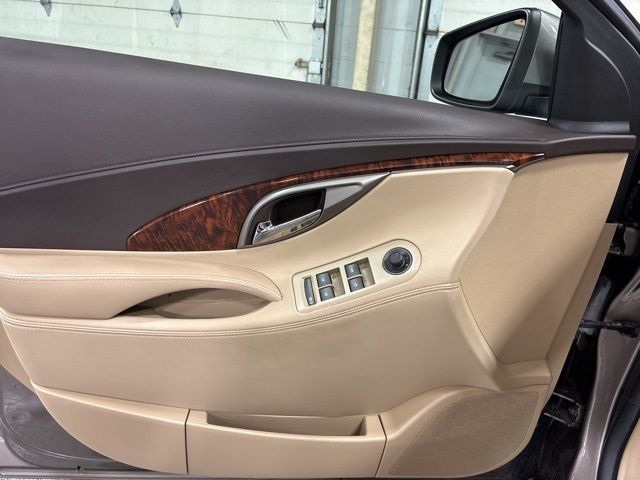 2012 Buick LaCrosse Leather photo