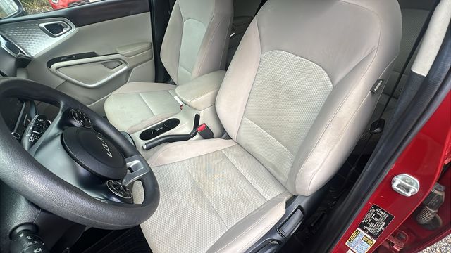 Certified Used 2022 Orange Kia LX image 19