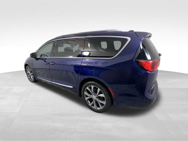 2017 Chrysler Pacifica Limited 5