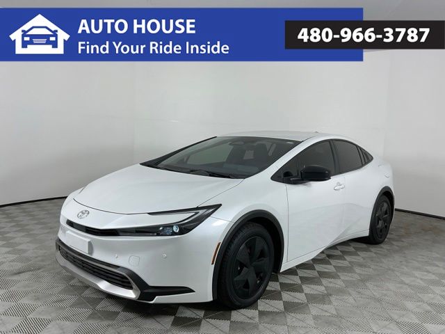 228712026 Toyota Prius Plug-In Hybrid SE