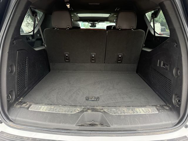 2023 GMC Yukon XL Denali Ultimate White at Tom Peacock Cadillac