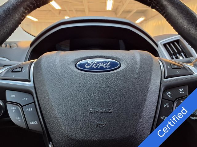 2023 Ford Edge