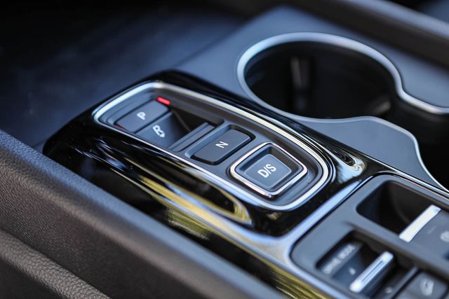 2025 Honda Pilot Sport photo