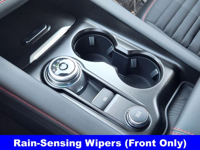 2025 Ford Explorer ST-Line photo