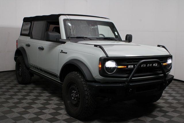 2021 Ford Bronco Black Diamond 4-Door 4WD