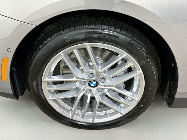 2025 BMW 5 Series 530i xDrive 33