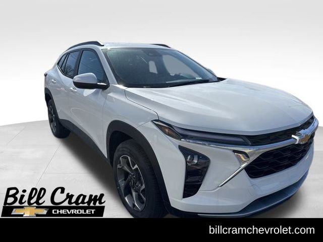 2025 Chevrolet Trax LT photo