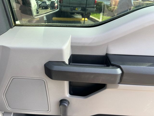 2016 Ford F-150 XL photo