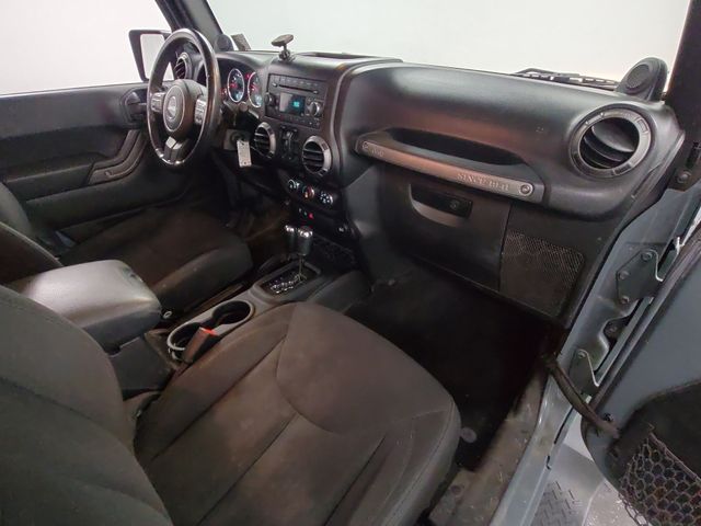 2014 – Jeep – Wrangler