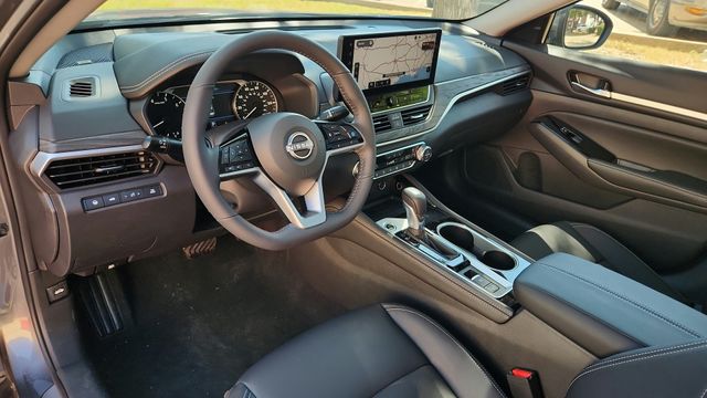 2025 Nissan Altima