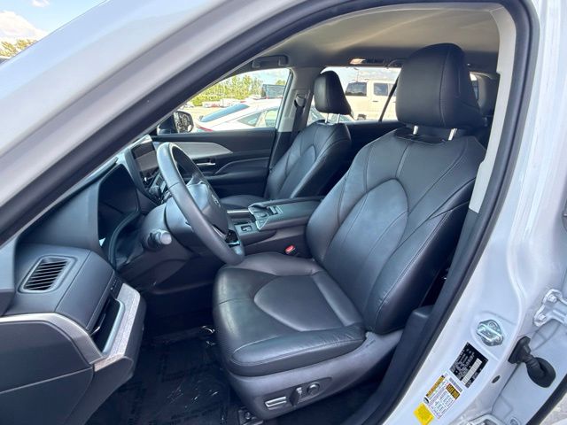 2024 Toyota Grand Highlander Limited:47350A