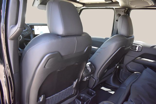 New Car 2025 Jeep Gladiator  High Tide For Sale Under $40,000 In Austin, Texas