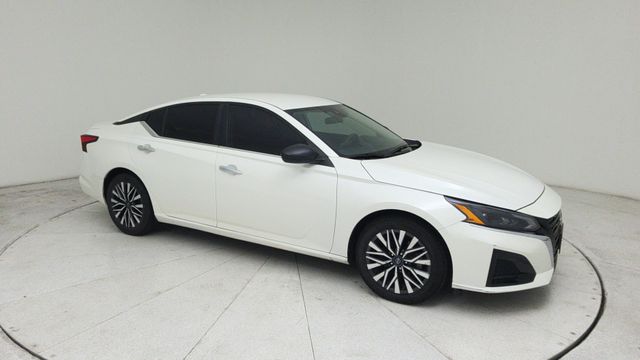 2024 Nissan Altima 2.5 SV - 6