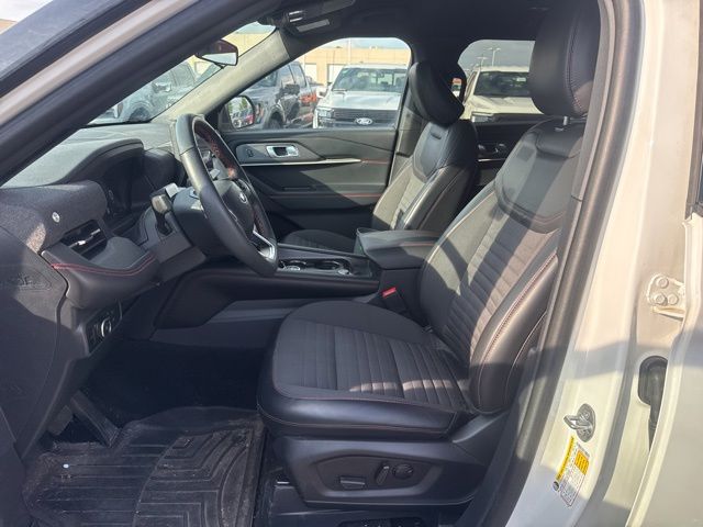 Used 2025 White Ford ST-Line image 11