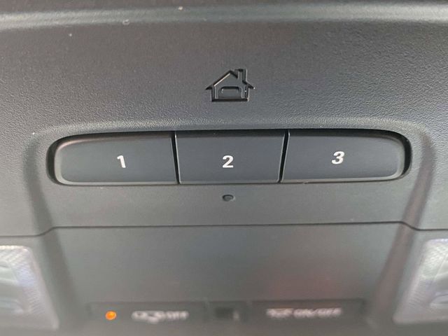 2022 Mosaic Black Metallic Chevrolet Traverse RS AWD SUV