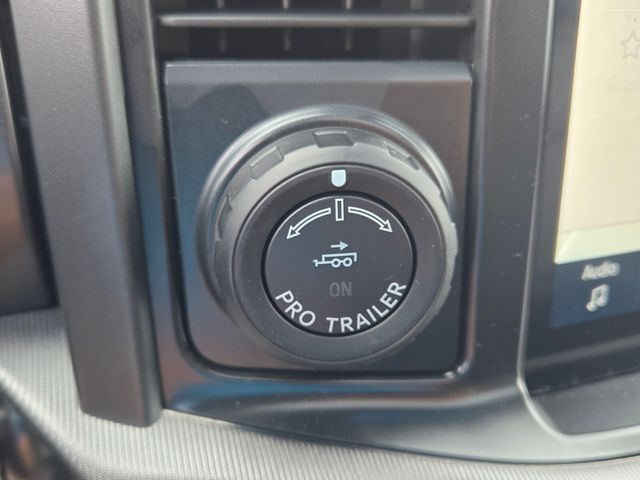 New 2026 Silver Ford Lariat image 24