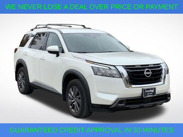 2023 Nissan Pathfinder SV 1