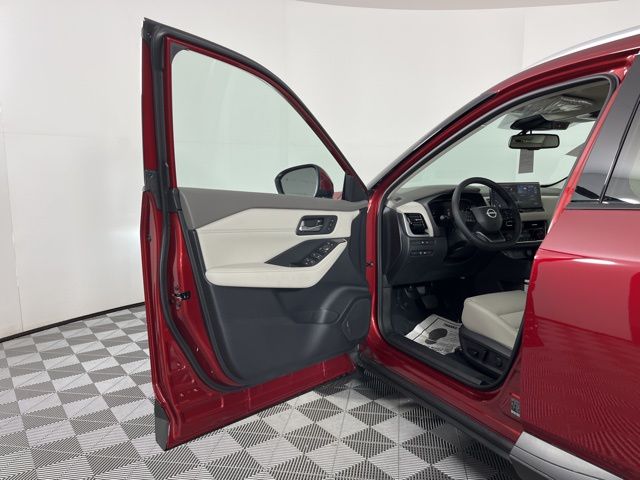 2025 Scarlet Ember Tintcoat Nissan Rogue SL FWD SUV