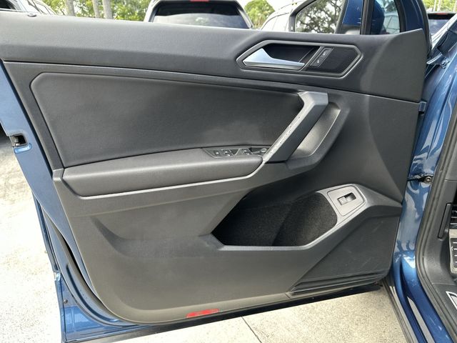 2019 Volkswagen Tiguan - $17,477