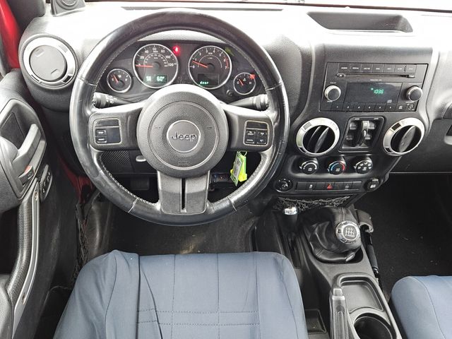 2011 Jeep Wrangler Unlimited Sahara