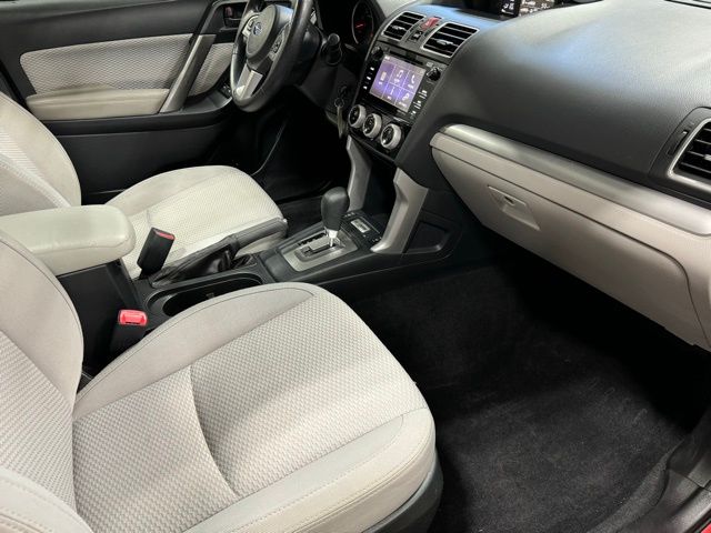 2017 Subaru Forester 2.5i Premium 33