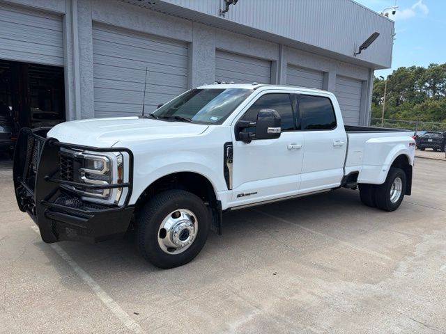 2024 Ford F-350SD Lariat