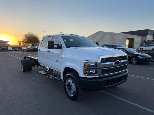 2024 Chevrolet Silverado 5500HD 84" CA Work Truck 12