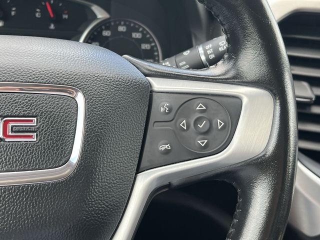 Used 2020 White GMC SLT image 28