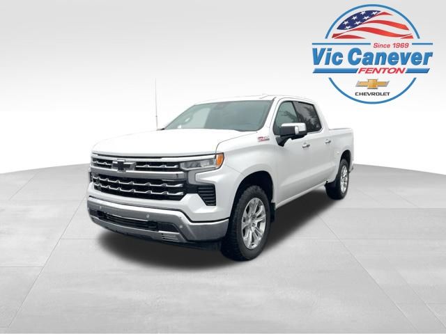 White (Iridescent Pearl Tricoat) 2024 Chevrolet Silverado 1500 LTZ Crew Cab 4WD Pickup Truck Four-Wheel Drive Automatic